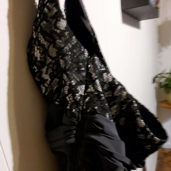 WHITE HOUSE BLACK MARKET Black Taffeta & Lace Halter Dress, Fully-Lined; 4 - Picture 5 of 5